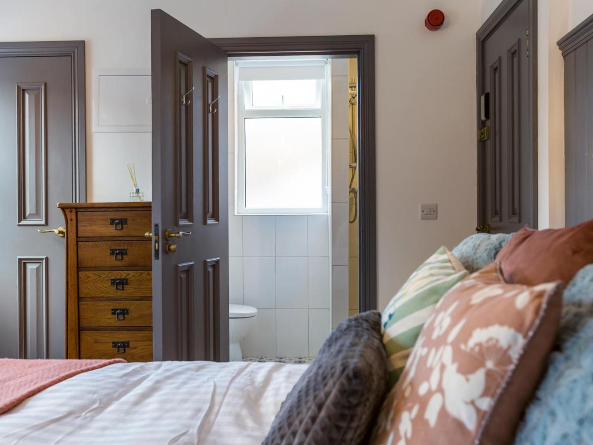 Macs Townhouse Dungarvan Dungarvan  Bagian luar foto
